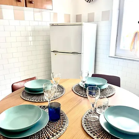 Elle's House Apartment