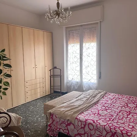 Elle's House Apartment Noli