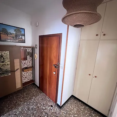 Elle's House Apartment *