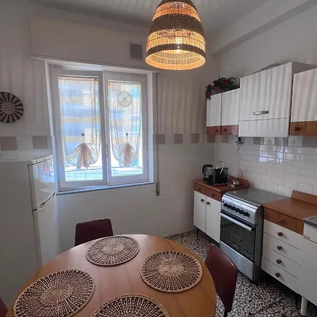 Apartment Elle's House Noli